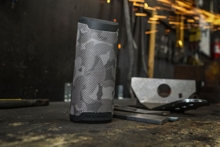 Graphic image BoomBottle MM in working garage