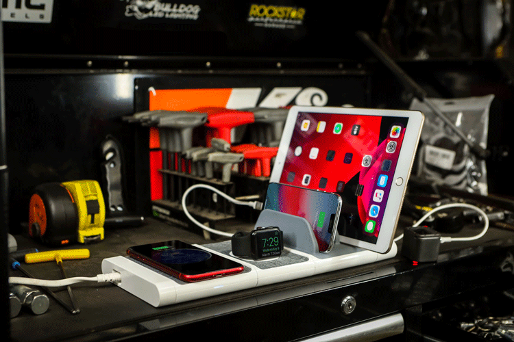 Graphic image of BaseLynx Moduler Surface Charger with Cable wire charging in white