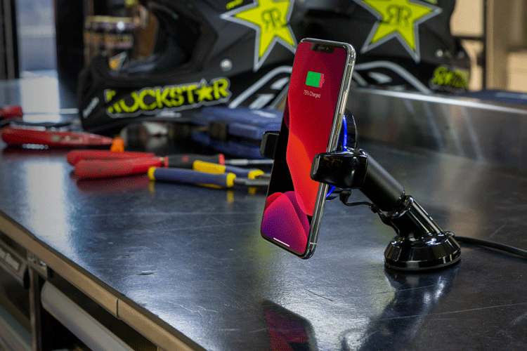 Graphic image of MagicGrip Dash Phone Mount in Rock Star Garage 