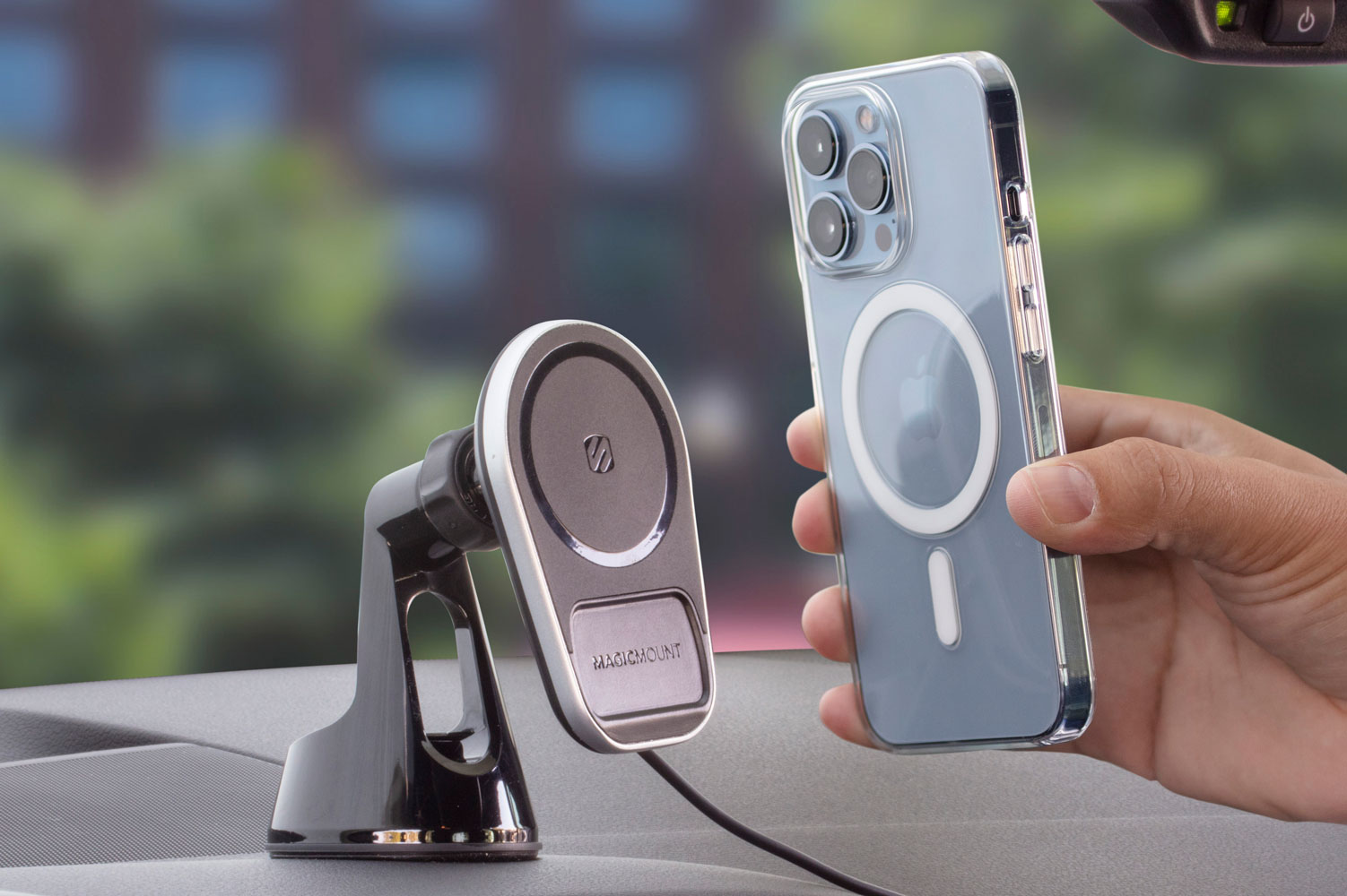 Car charger drains phone battery hotsell